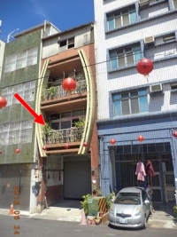  臺南市中西區觀亭街75號 