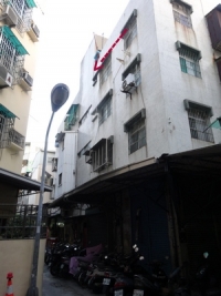 高雄市三民區建興路264巷58之5號4樓之1  