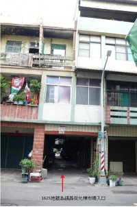 高雄市 前鎮區 允棟市場內1之40號東北 