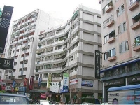 精明商圈兩房                                                   臺中市西區精誠路126號5樓-4