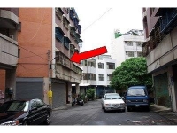 精誠中學公寓                                        彰化市中華西路143巷11號5樓-3 